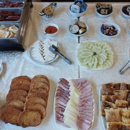 Caka Luxury Rooms & Restaurant Чуприя Екстер'єр фото