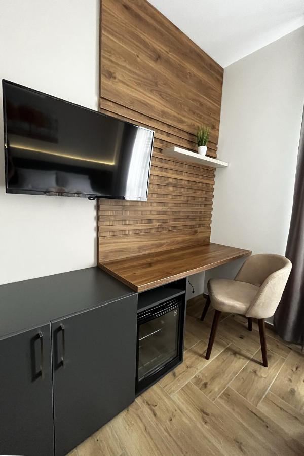 Caka Luxury Rooms & Restaurant Чуприя Екстер'єр фото