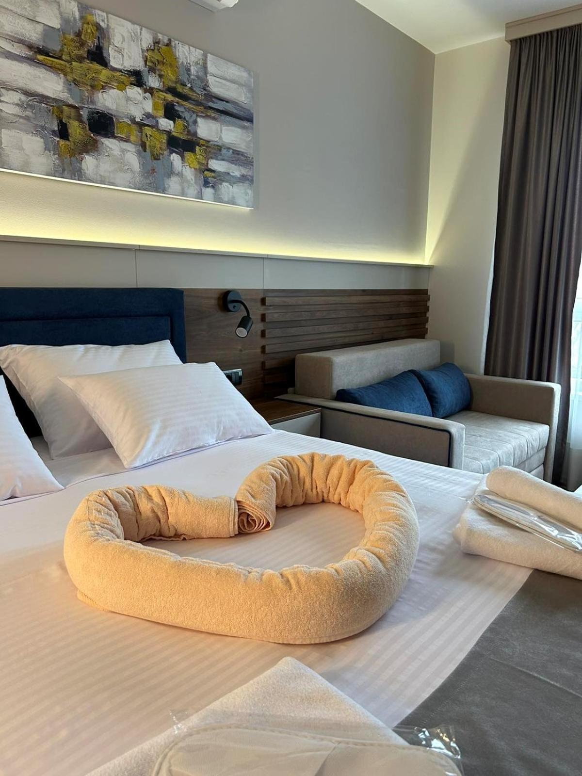 Caka Luxury Rooms & Restaurant Чуприя Екстер'єр фото